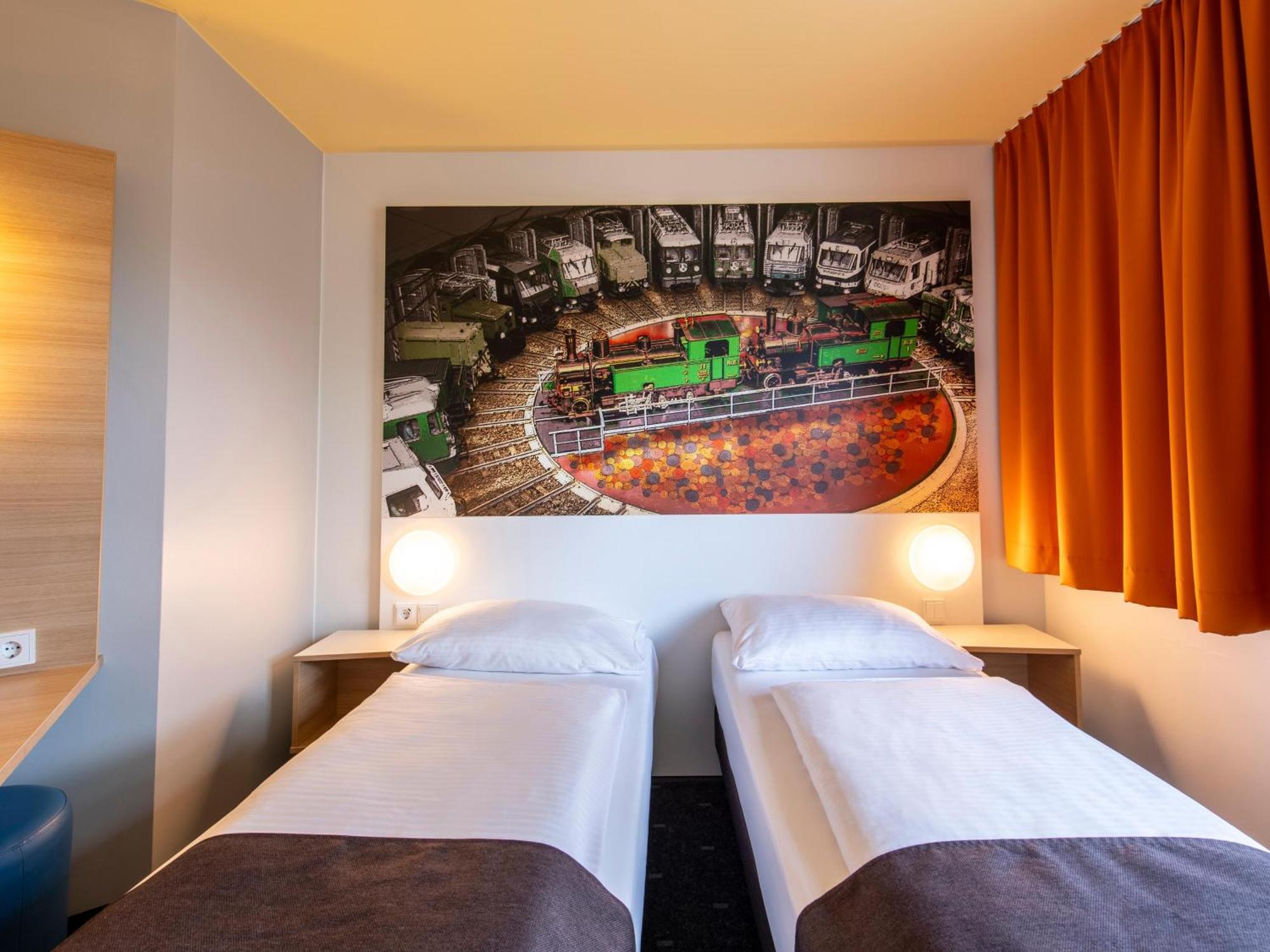 B&B Hotel Augsburg-Sued ภายนอก รูปภาพ