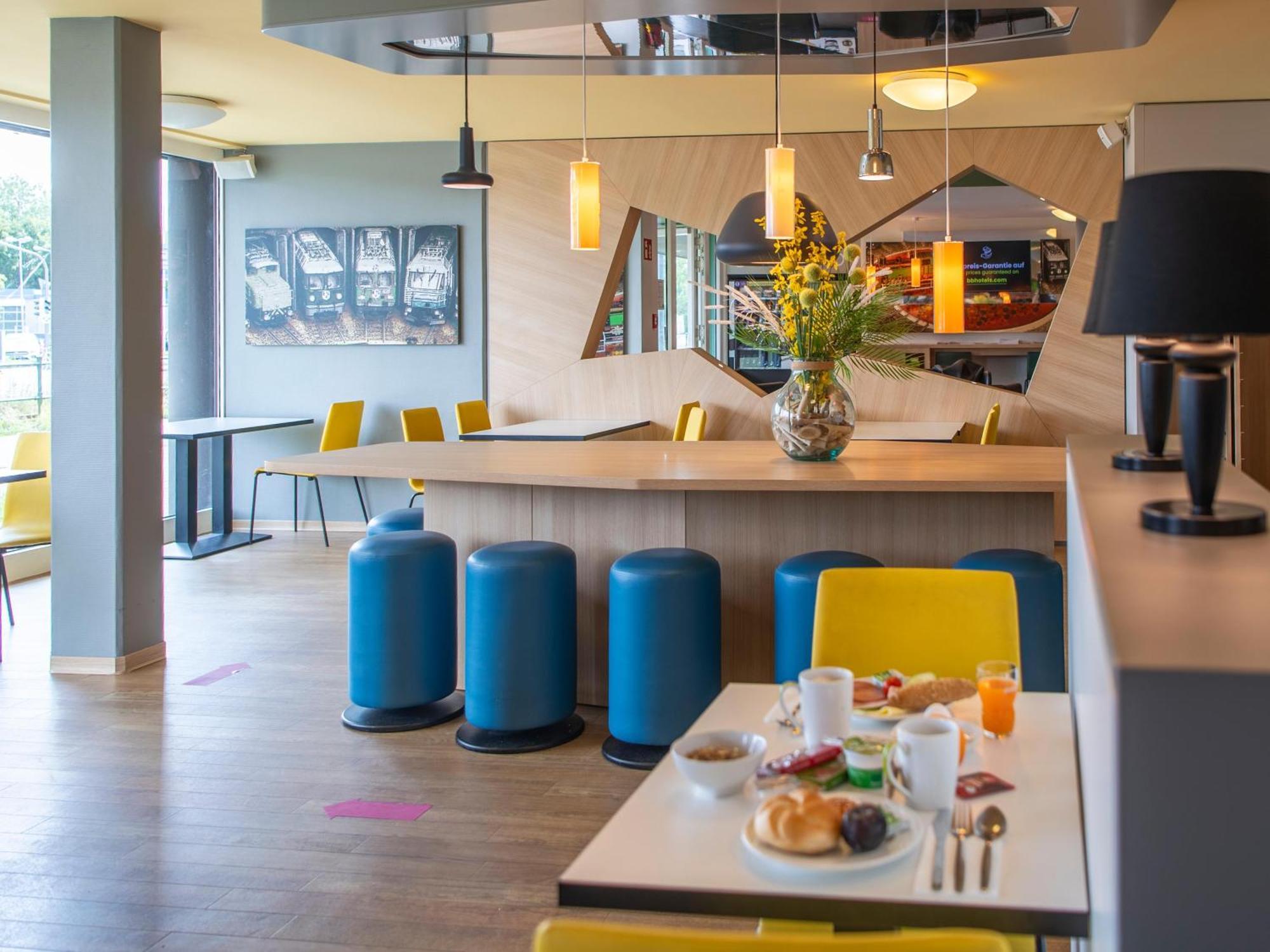 B&B Hotel Augsburg-Sued ภายนอก รูปภาพ